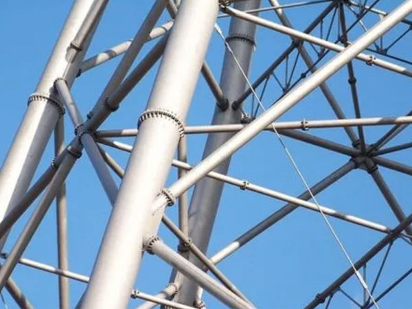 阿拉善盟网架加工厂家都有哪些优势？