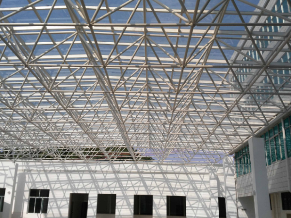 阿拉善盟管桁架加工中需要注意哪些问题？